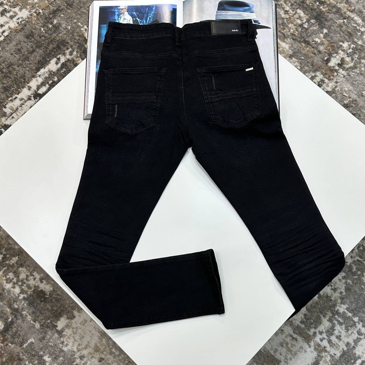 AMRI JEANS -BLACK