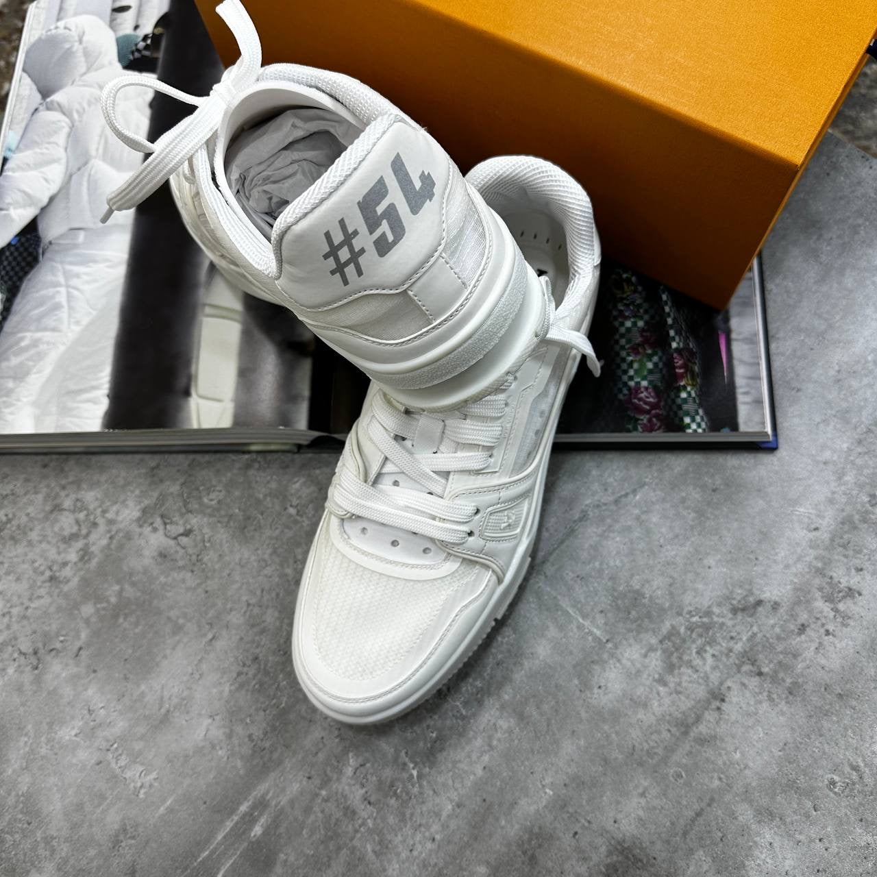LVE- TRAINER- WHITE
