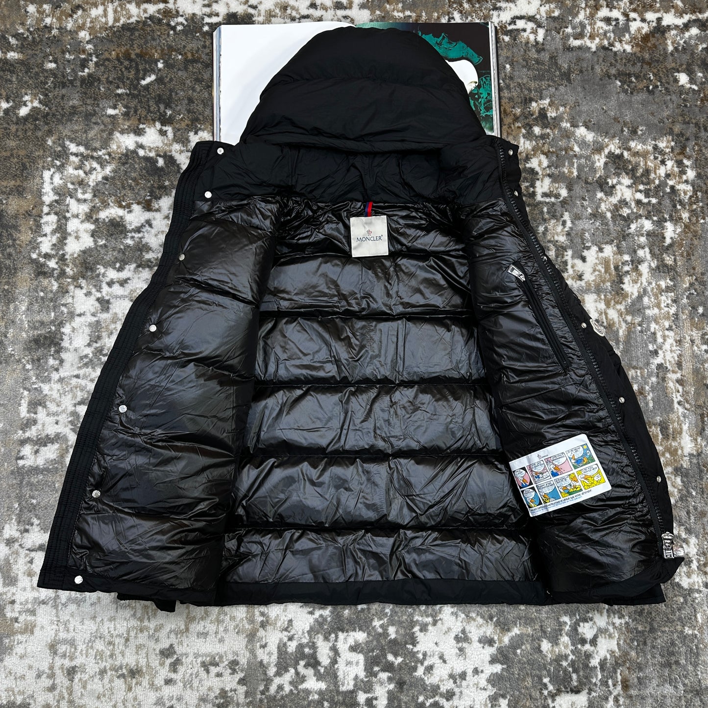 MNCLR JACKET - BLACK