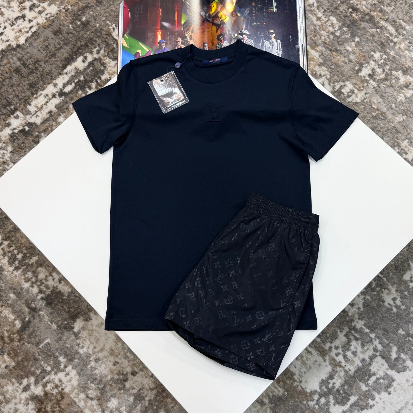 LV T-SHIRT -NAVY