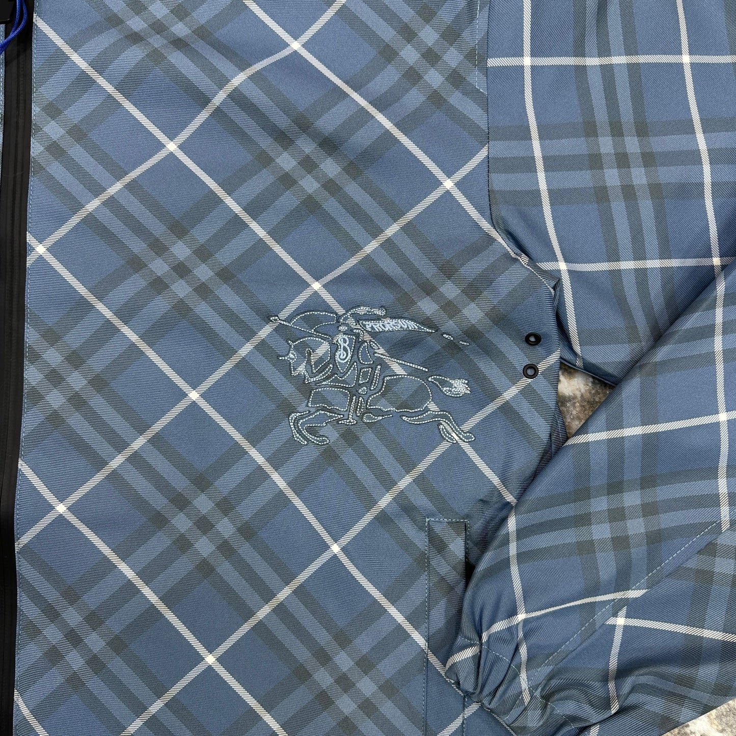 BURB - REVERSIBLE JACKET- SKY BLUE