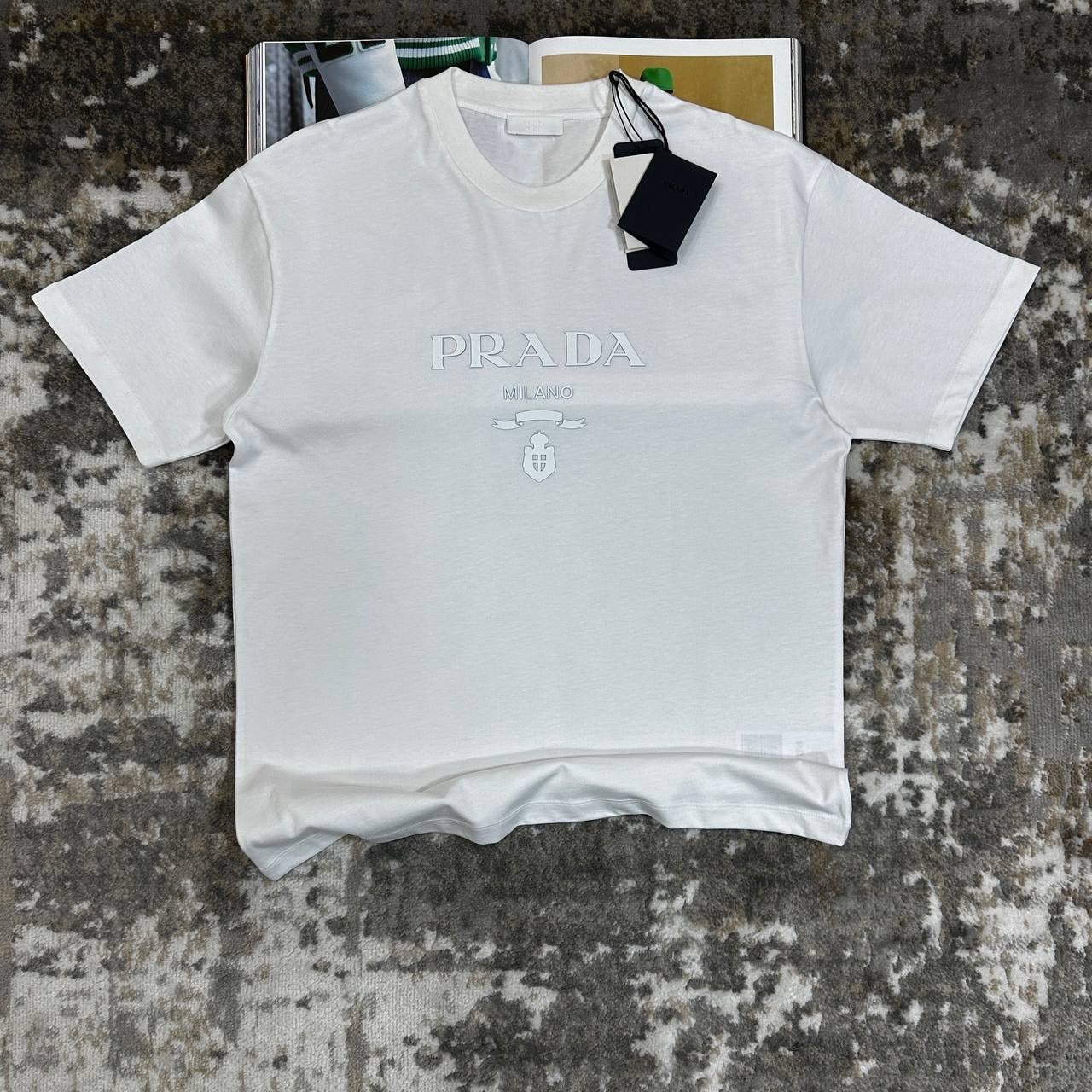 PDA T-SHIRT - WHITE