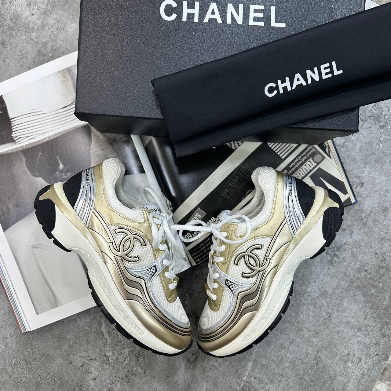 CHNEL LADIES TRAINER - GOLDEN -WHITE