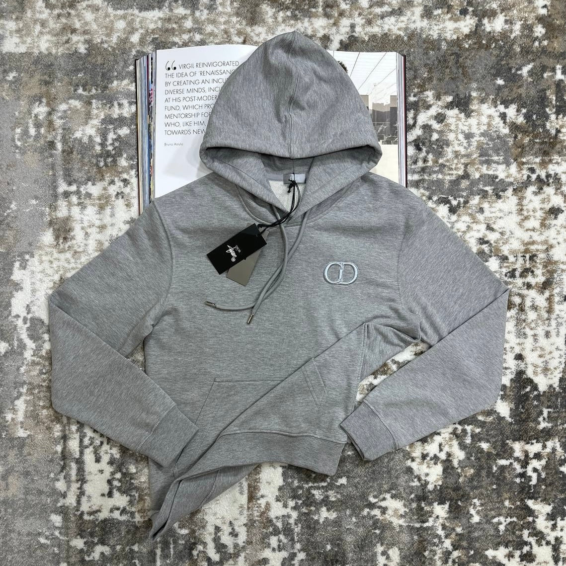 CD HOODIE-LIGHTGREY