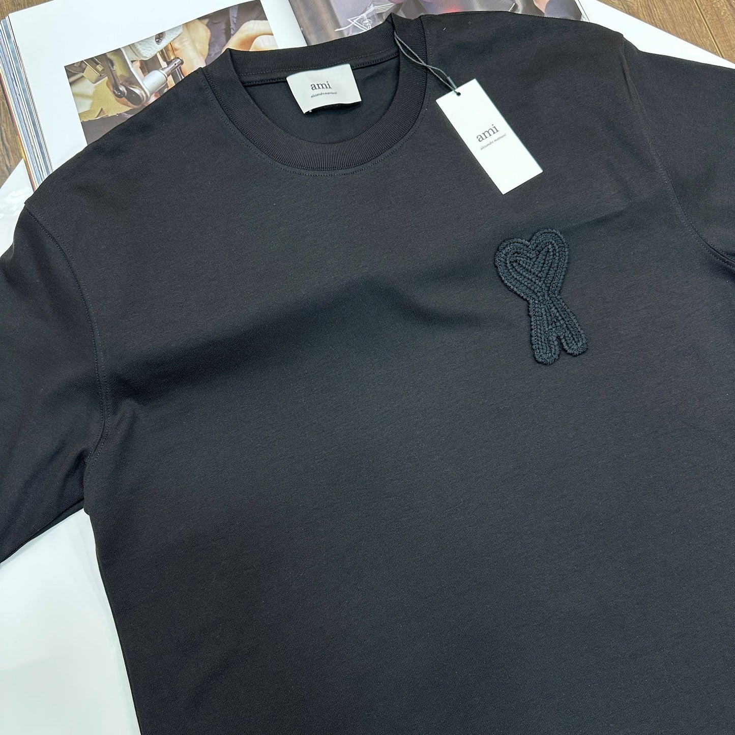 AMI T-SHIRT - BLACK