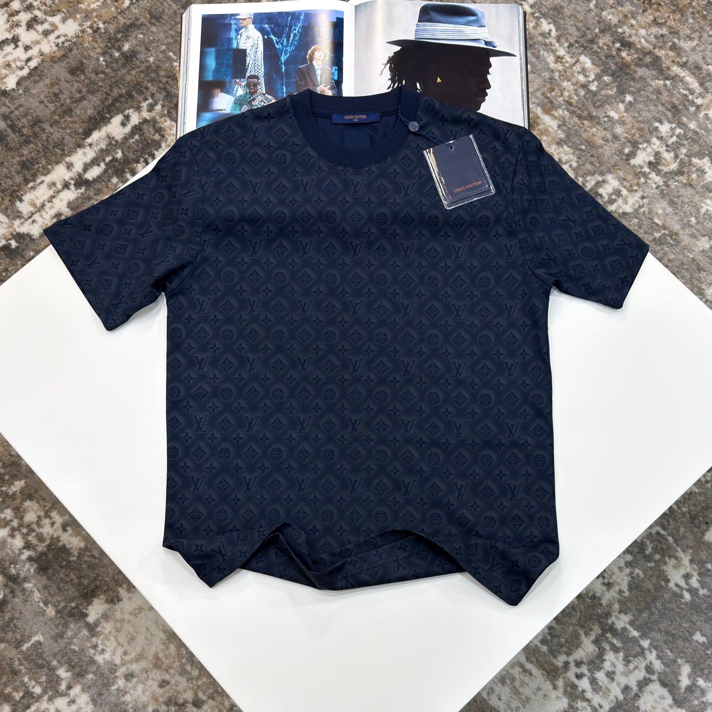 LV T-SHIRT -NAVY