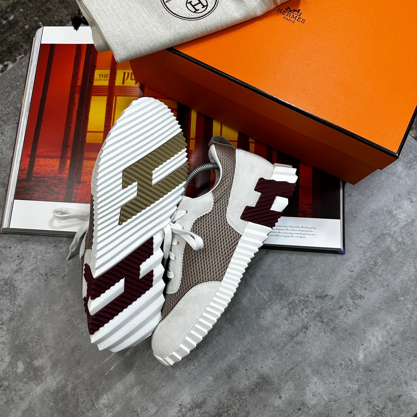 H - TRAINER - WHITE - BWOWN