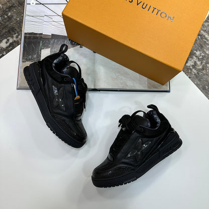 LVE - TRAINERS - BLACK