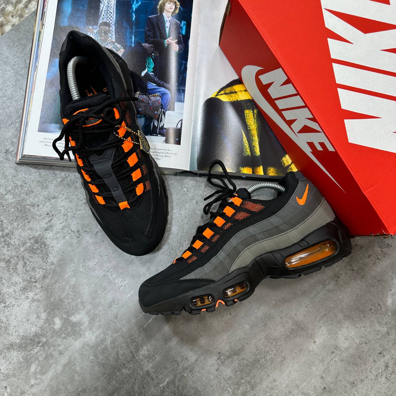 95s TRAINER BLACK|ORANGE