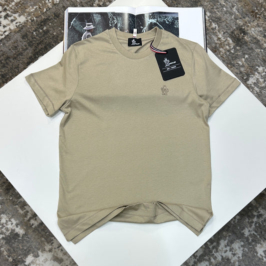 MNCLR T- SHIRT -BAGE