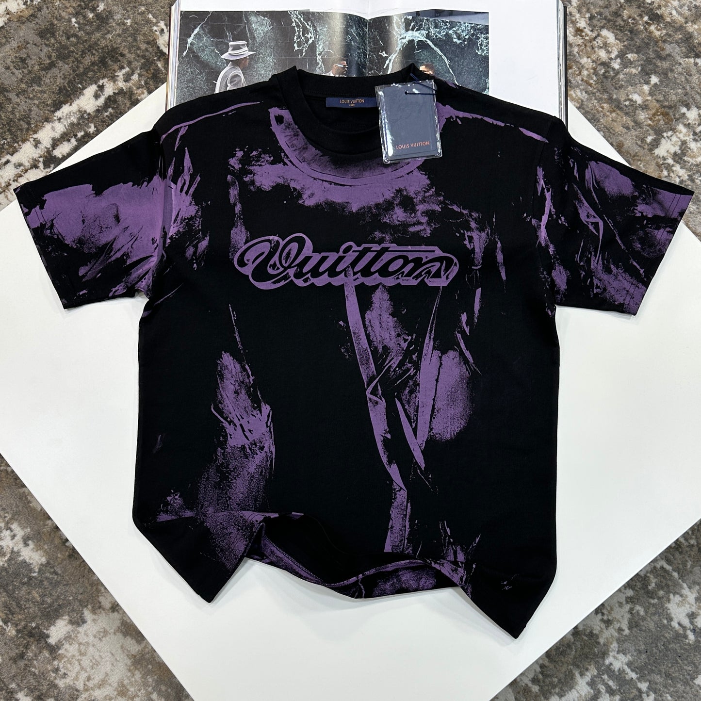 LVE  T-SHIRT - BLACK