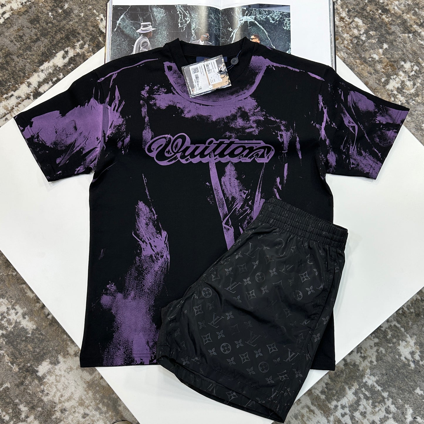 LVE  T-SHIRT - BLACK