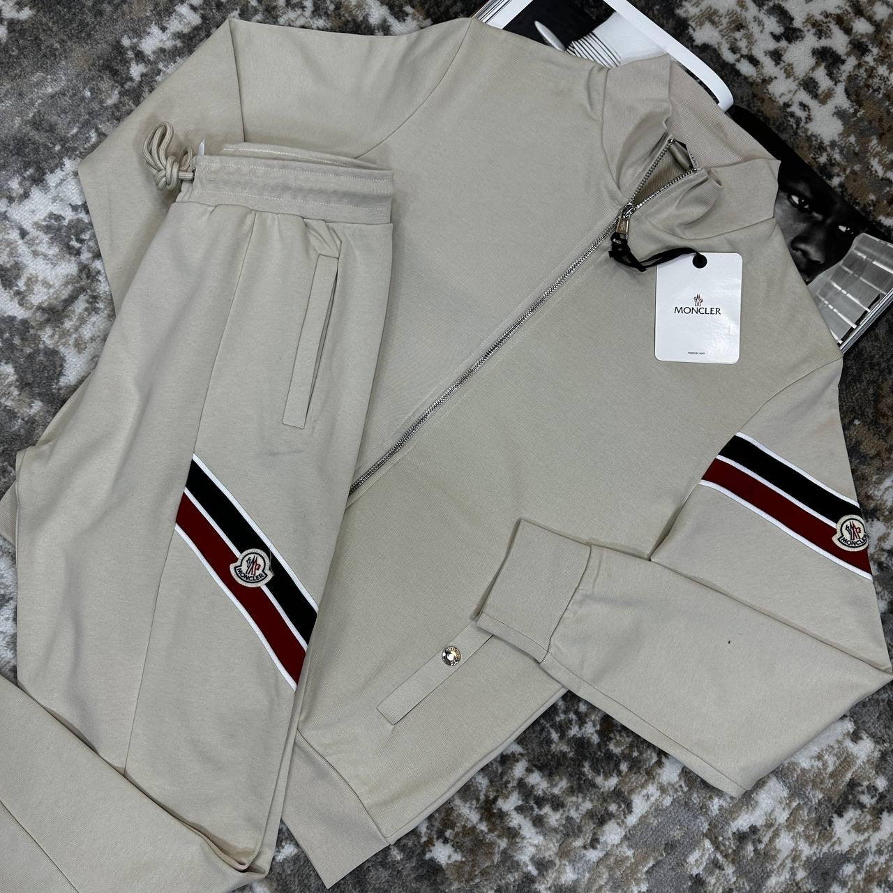 MNCLR TRACK SUIT - BEIGE