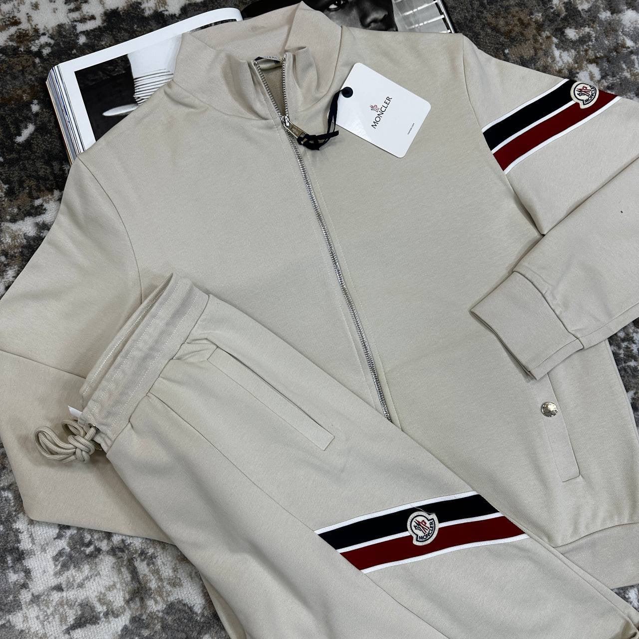 MNCLR TRACK SUIT - BEIGE