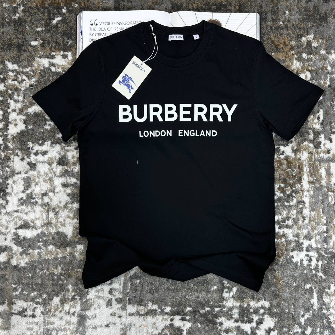 BURB  T-SHIRT - BLACK