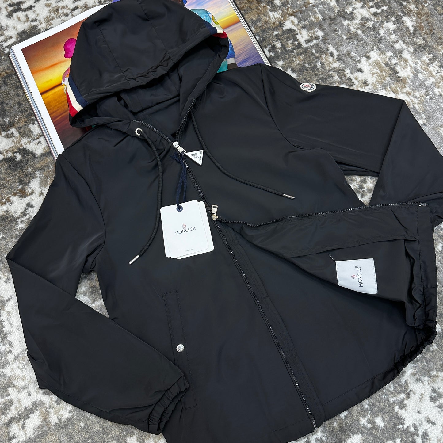 MNCLR JACKET - BLACK