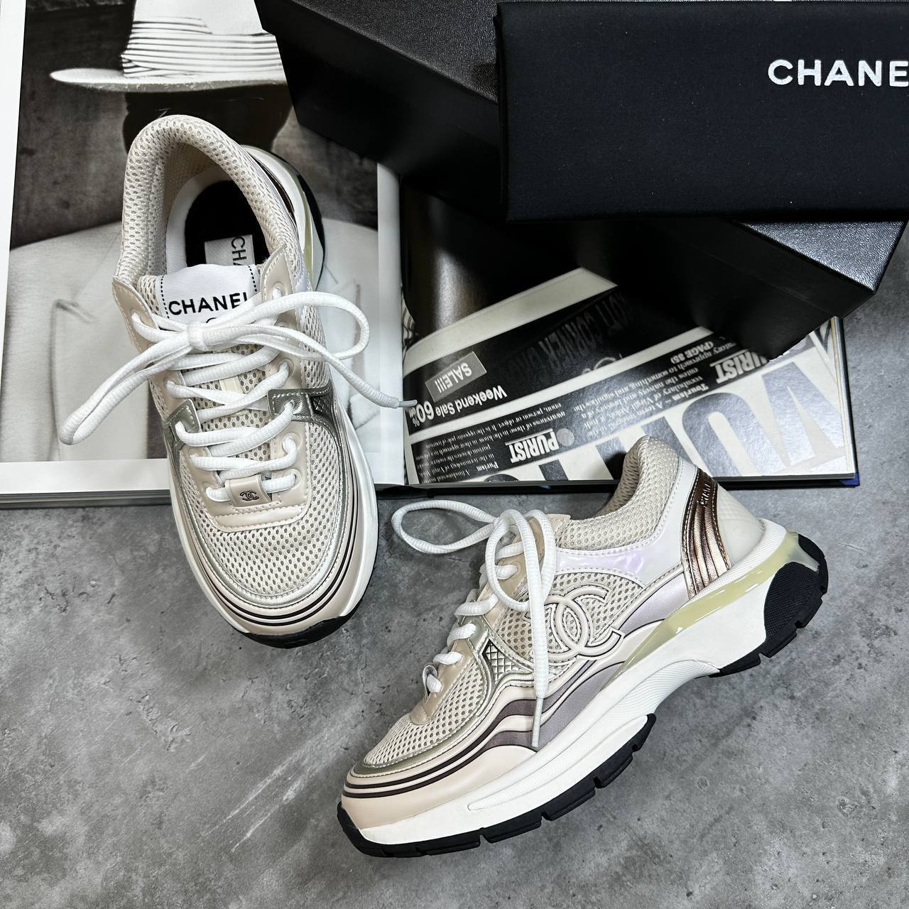 CHNEL LADIES TRAINER - GEAY-WHITE