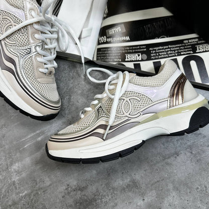 CHNEL LADIES TRAINER - GEAY-WHITE